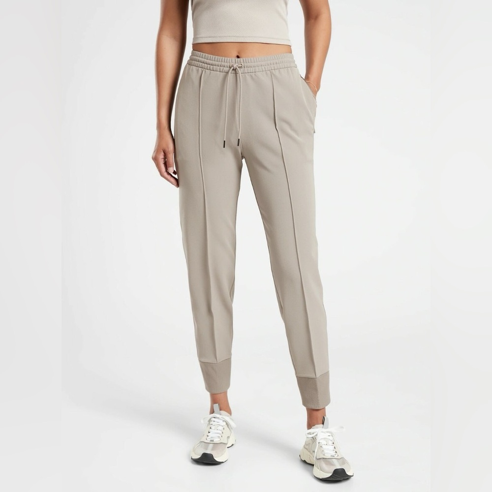 Athleta Endeavor Jogger Pants